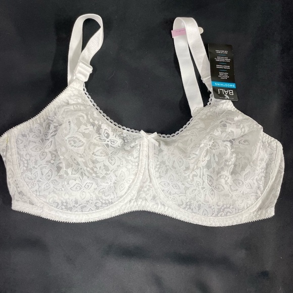 Bali Women's White Lace Bra - Picture 1 of 4